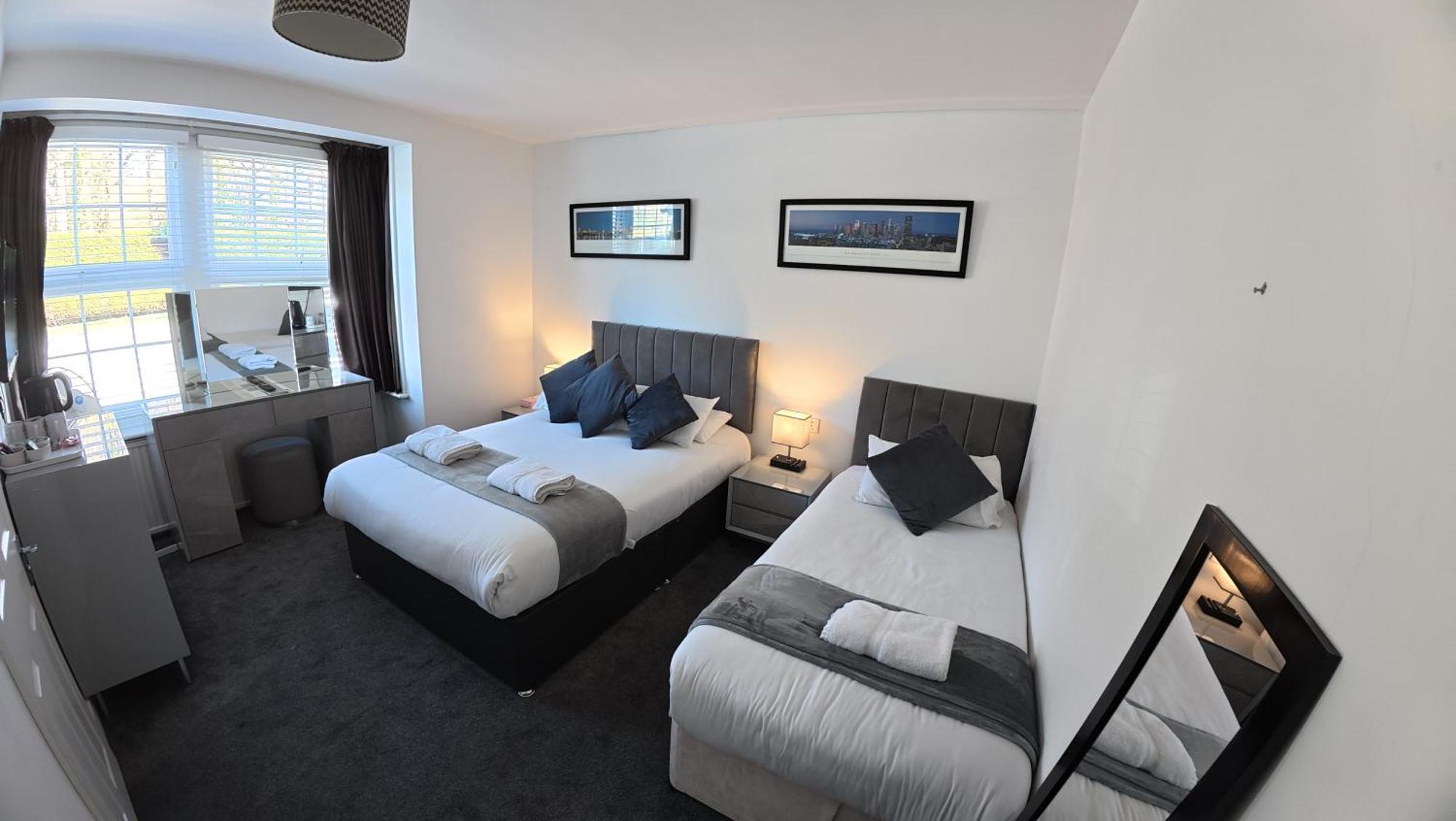 Oakhurst Gatwick B&B Crawley  Exteriör bild